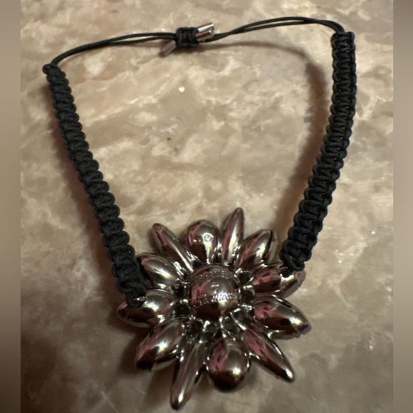 Swarovski Black and Silver Floral Bracelet - Picture 3 of 4